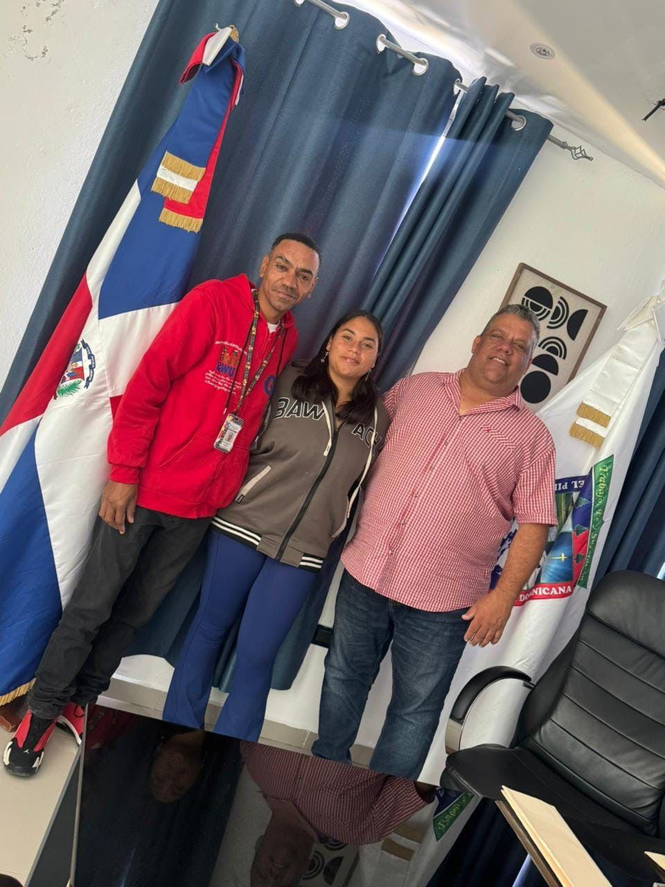 impulsando la cultura y el desarrollo juvenil, el del distrito municipal de El Pinar.